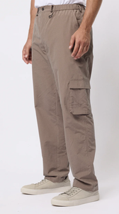 Breakaway Bracken cargo
